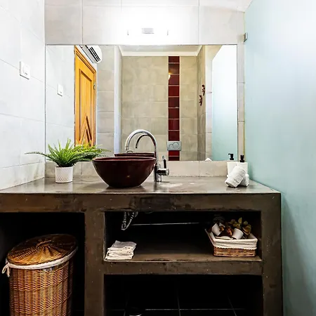 Ground Floor With Direct Access To Swimming Pool *